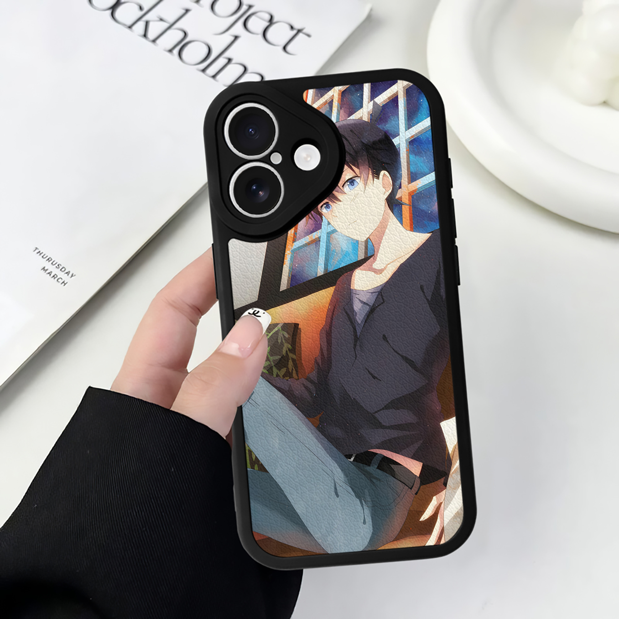 （画像用） 名探偵コナン Detective Conan 【iPhone 16シリーズ対応】シリコンスマホケース（レザー調） 材質：シリコン